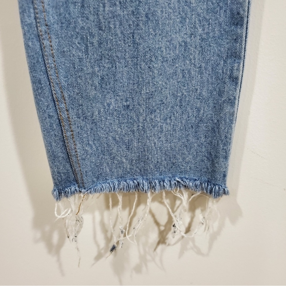 Levi's 505 Regular Fit Raw Hem Jean's Men's Size 30x25 - Picture 3 of 4